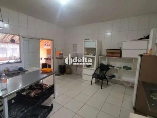 Ponto Comercial aluguel em Região Geográfica Imediata de Uberlândia, Oliveira Fortes