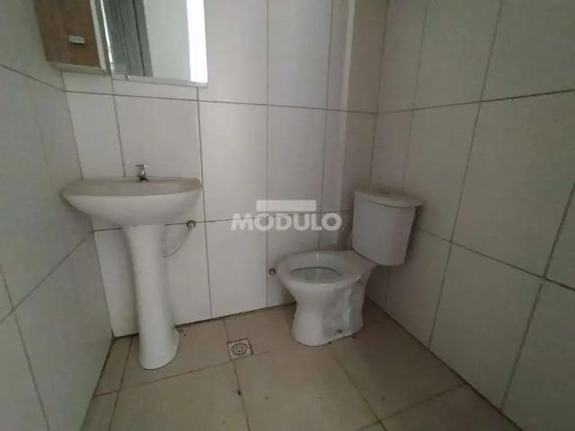 Ponto Comercial aluguel em Região Geográfica Imediata de Uberlândia, Oliveira Fortes