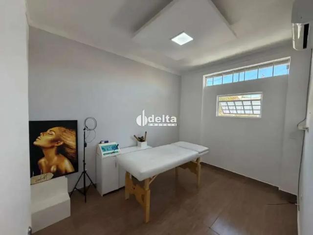 Ponto Comercial aluguel em Tibery, Uberlândia