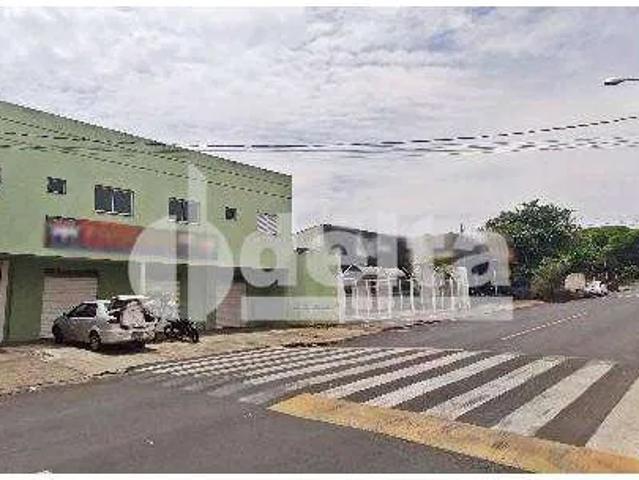 Ponto Comercial aluguel em Tibery, Uberlândia