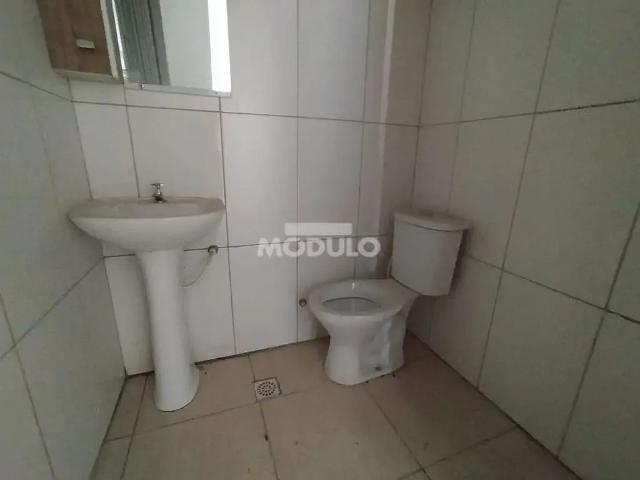 Ponto Comercial aluguel em Região Geográfica Imediata de Uberlândia, Oliveira Fortes