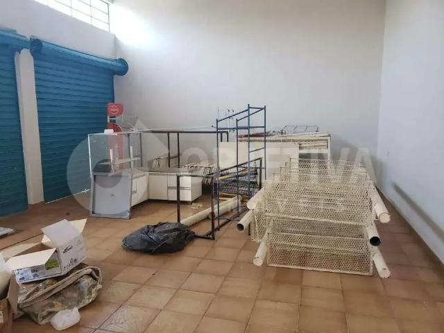 Ponto Comercial aluguel em Tibery, Uberlândia