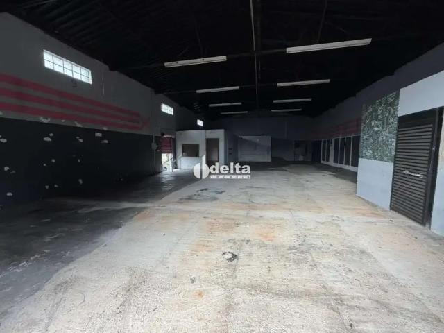 Ponto Comercial aluguel em Região Geográfica Imediata de Uberlândia, Oliveira Fortes