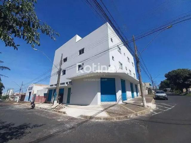 Ponto Comercial aluguel em Região Geográfica Imediata de Uberlândia, Oliveira Fortes