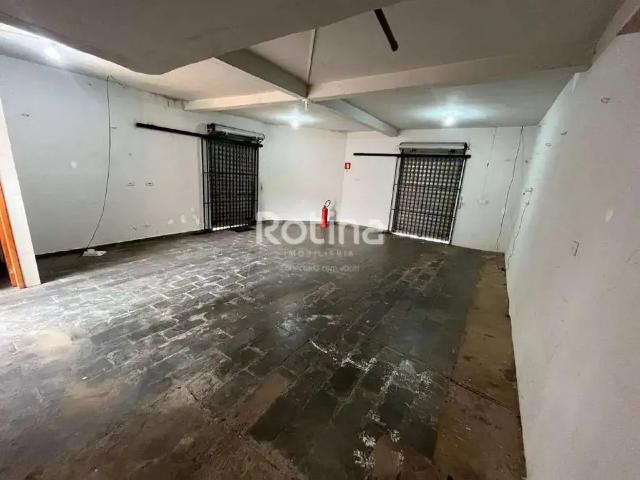 Ponto Comercial aluguel em Região Geográfica Imediata de Uberlândia, Oliveira Fortes