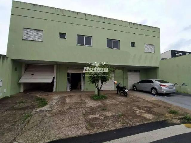 Ponto Comercial aluguel em Região Geográfica Imediata de Uberlândia, Oliveira Fortes