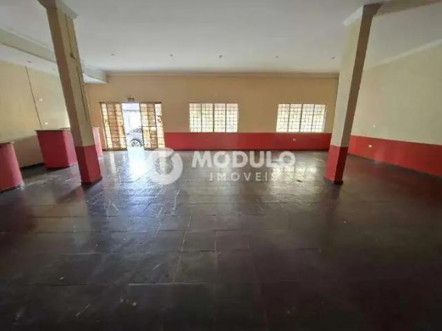 Ponto Comercial aluguel em Região Geográfica Imediata de Uberlândia, Oliveira Fortes