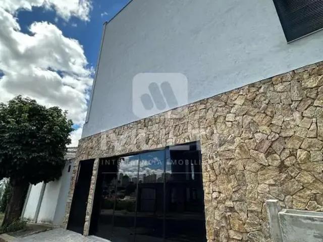 Ponto Comercial aluguel em Setor Sul, Uberlândia