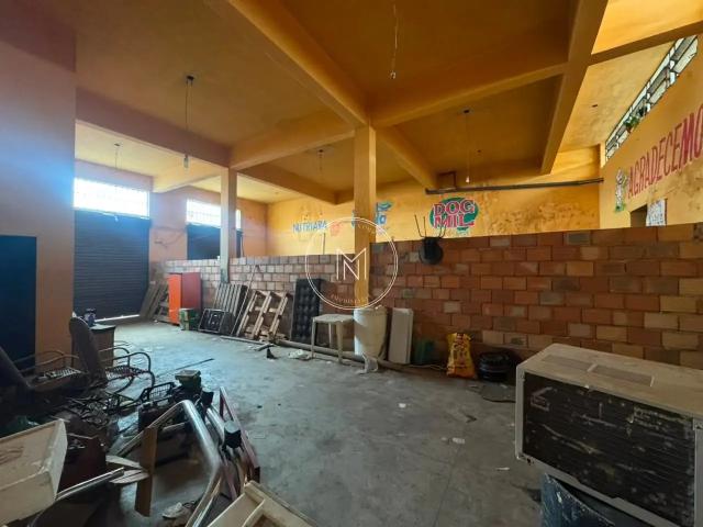 Ponto Comercial venda em Regional Imbiruçu, Betim
