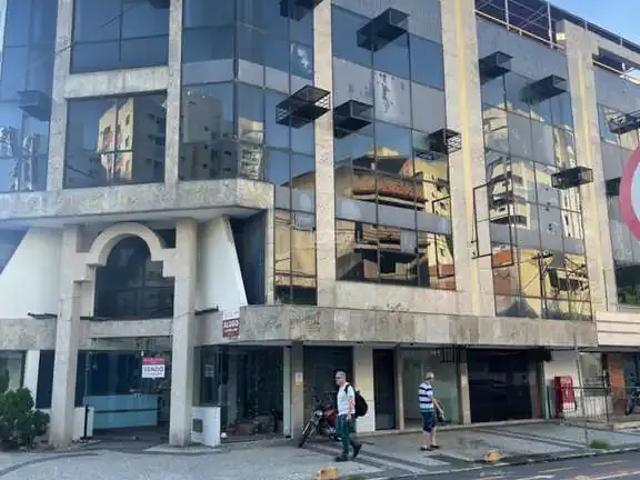 Ponto Comercial venda em Região Geográfica Imediata de Campos dos Goytacazes, Campos dos Goytacazes