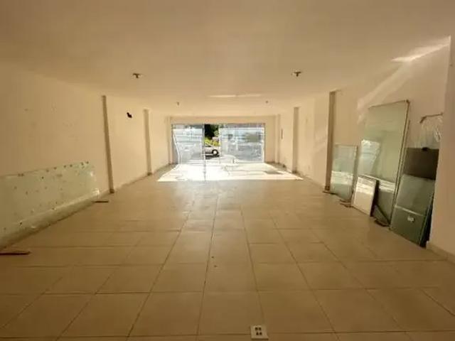 Ponto Comercial venda em Região Geográfica Imediata de Campos dos Goytacazes, Campos dos Goytacazes