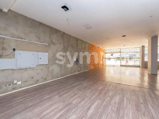 Ponto Comercial venda em Água Verde, Curitiba