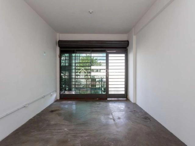 Ponto Comercial venda em Cajuru, Curitiba