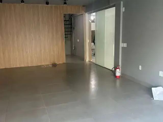 Ponto Comercial venda em Região Geográfica Imediata de Florianópolis, Desterro