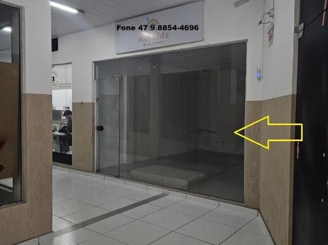 Ponto Comercial venda em Centro, Joinville