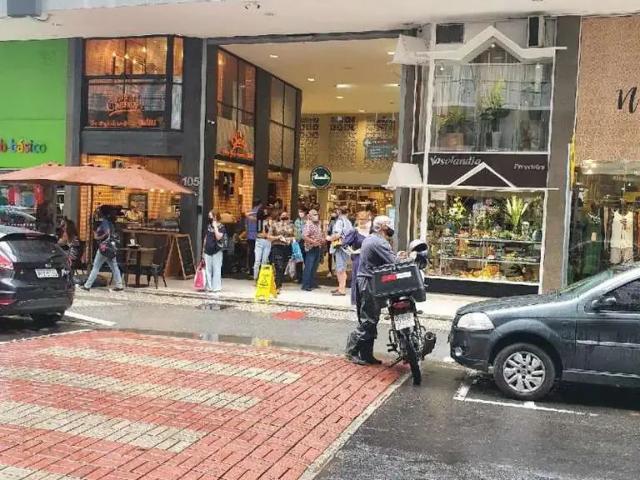 Ponto Comercial venda em Região Geográfica Imediata de Juiz de Fora, Juiz de Fora