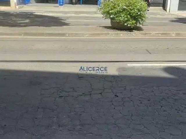 Ponto Comercial venda em Santos Anjos, Juiz de Fora