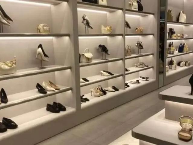 Ponto Comercial venda em Região Geográfica Imediata de Londrina, Londrina