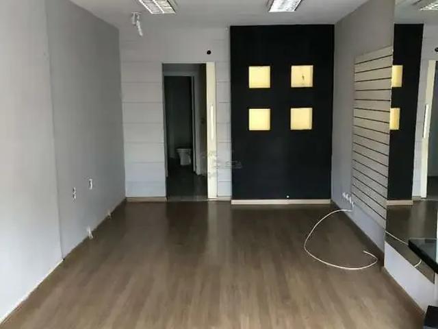 Ponto Comercial venda em Região Geográfica Imediata de Londrina, Londrina