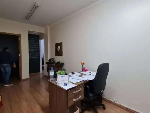 Ponto Comercial venda em Região Geográfica Imediata de Londrina, Londrina
