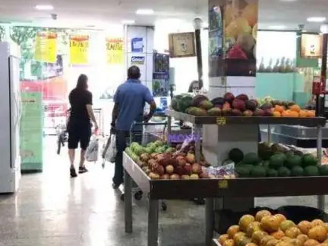 Ponto Comercial venda em Região Praias da Baía, Niterói