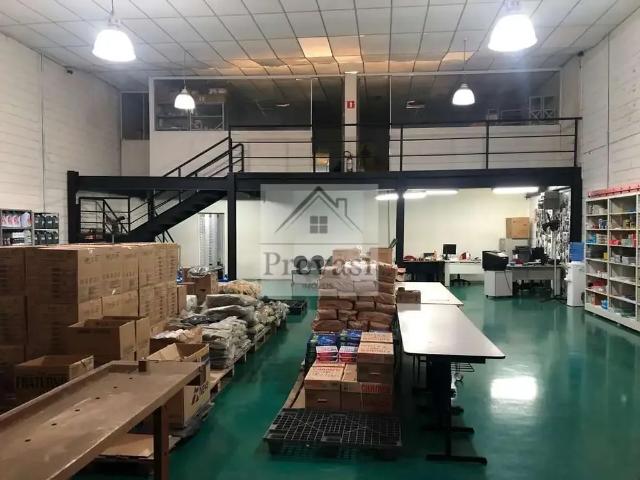 Ponto Comercial venda em Região Imediata de São Paulo, Região Metropolitana de São Paulo