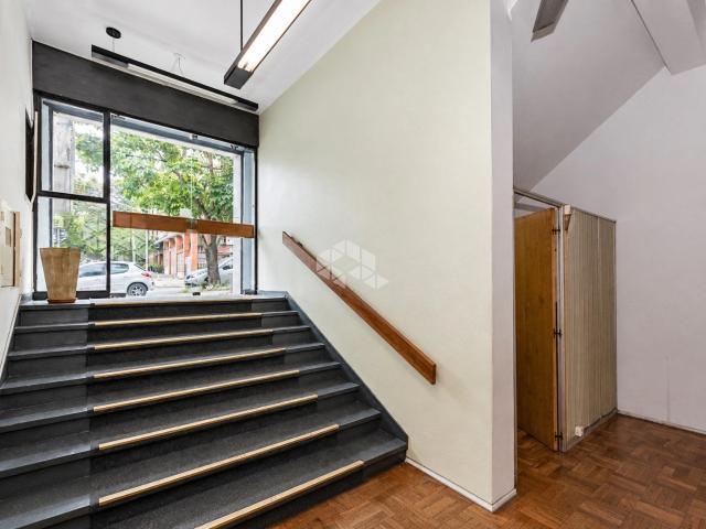 Ponto Comercial venda em Auxiliadora, Porto Alegre
