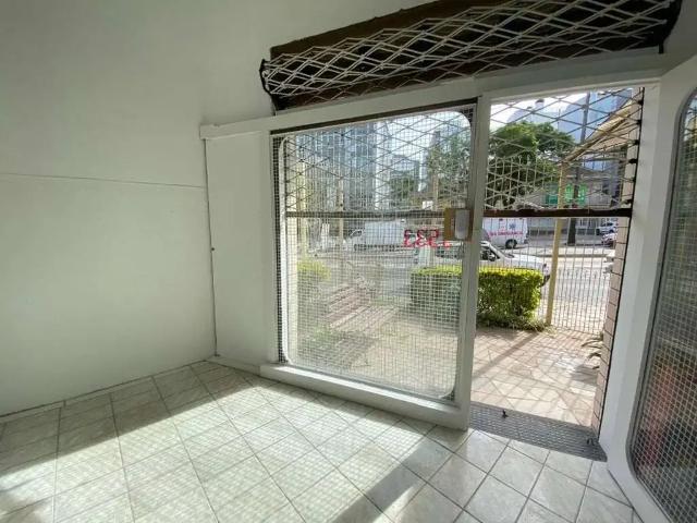 Ponto Comercial venda em Região Geográfica Imediata de Porto Alegre, Região Metropolitana de Porto Alegre