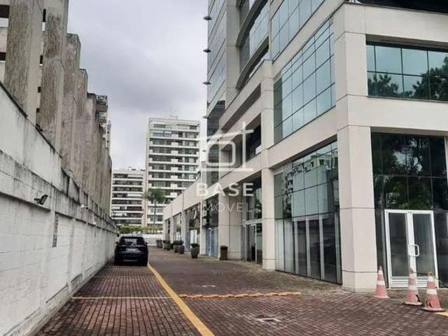 Ponto Comercial venda em Barra Olímpica, Rio de Janeiro