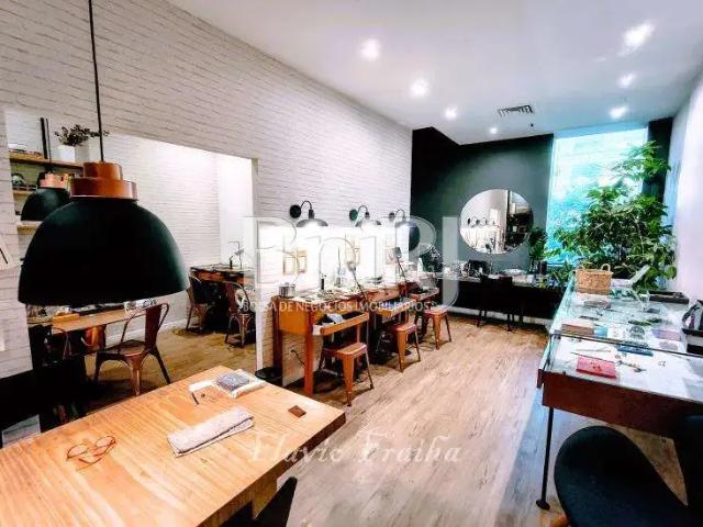 Ponto Comercial venda em Gávea, Rio de Janeiro