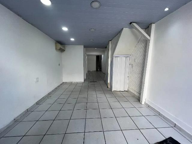 Ponto Comercial venda em Região Geográfica Imediata do Rio de Janeiro, Região Metropolitana do Rio de Janeiro