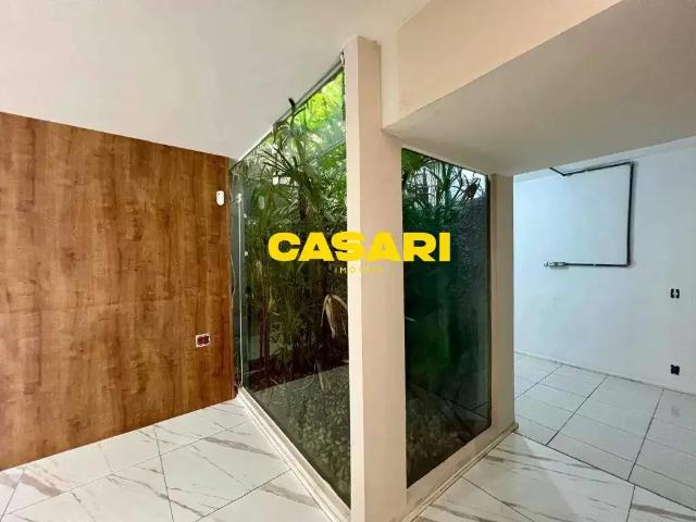 Ponto Comercial venda em Região Imediata de São Paulo, Região Metropolitana de São Paulo