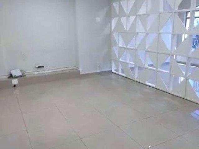 Ponto Comercial venda em Região Imediata de São José dos Campos, Região Metropolitana do Vale do Paraíba e Litoral Norte