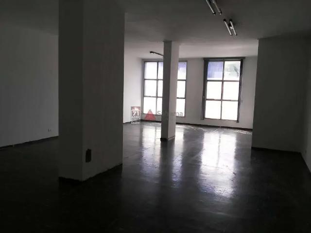 Ponto Comercial venda em Região Imediata de São José dos Campos, Região Metropolitana do Vale do Paraíba e Litoral Norte