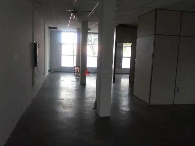 Ponto Comercial venda em Região Imediata de São José dos Campos, Região Metropolitana do Vale do Paraíba e Litoral Norte