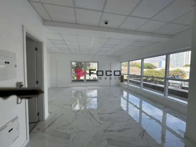 Ponto Comercial venda em Região Imediata de São José dos Campos, Região Metropolitana do Vale do Paraíba e Litoral Norte