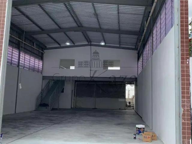 Ponto Comercial venda em Região Imediata de São José dos Campos, Região Metropolitana do Vale do Paraíba e Litoral Norte