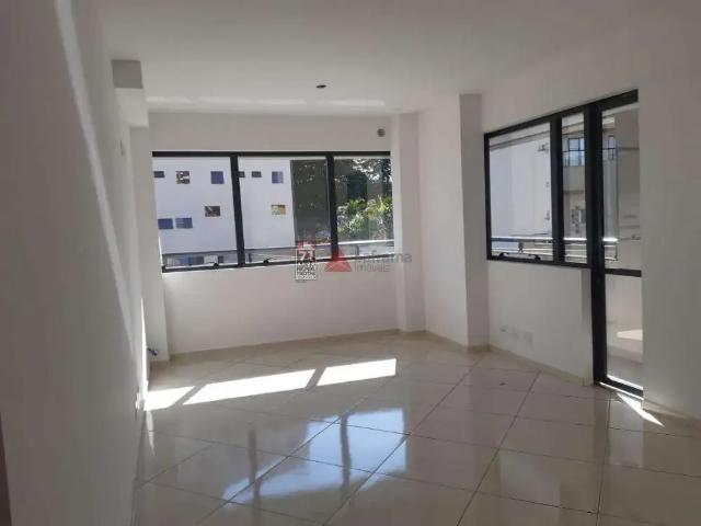Ponto Comercial venda em Região Imediata de São José dos Campos, Região Metropolitana do Vale do Paraíba e Litoral Norte