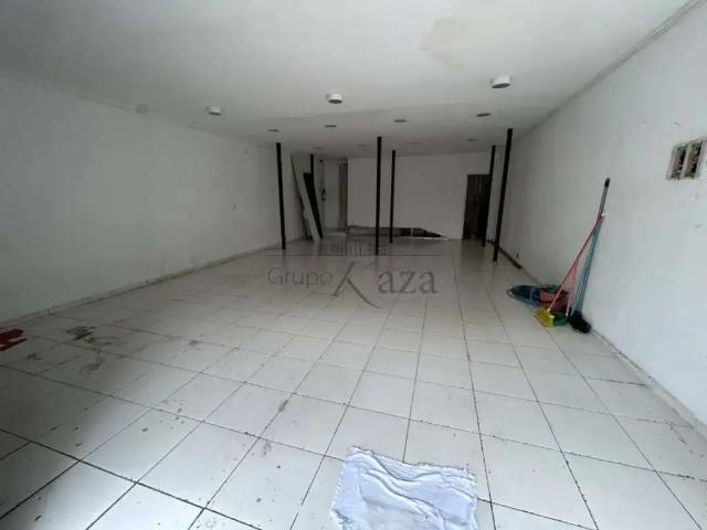 Ponto Comercial venda em Região Imediata de São José dos Campos, Região Metropolitana do Vale do Paraíba e Litoral Norte