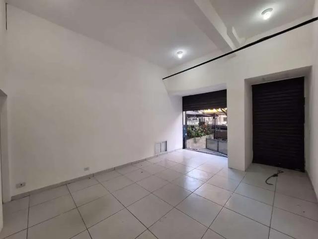 Ponto Comercial venda em Região Imediata de São Paulo, Região Metropolitana de São Paulo