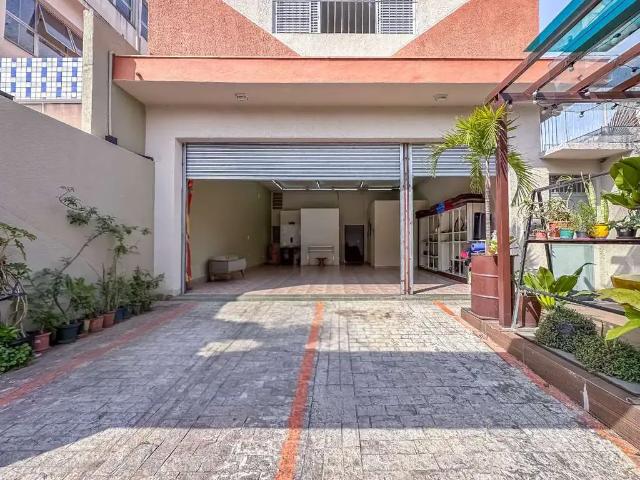 Ponto Comercial venda em Região Imediata de São Paulo, Região Metropolitana de São Paulo
