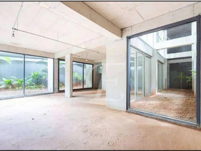 Ponto Comercial venda em Região Imediata de São Paulo, Região Metropolitana de São Paulo