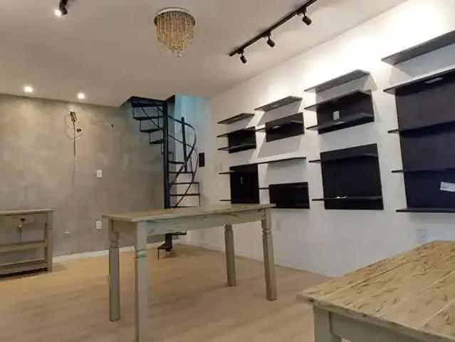 Ponto Comercial venda em Região Geográfica Imediata de Salvador, Região Metropolitana de Salvador