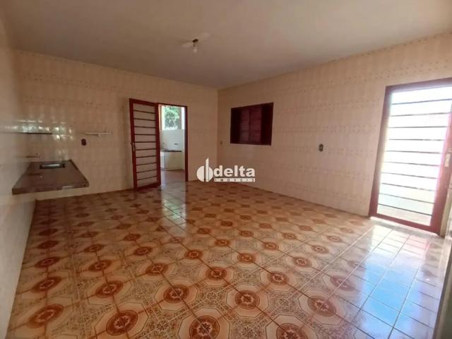 Ponto Comercial venda em Setor Central, Uberlândia