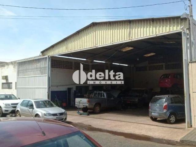 Ponto Comercial venda em Setor Central, Uberlândia