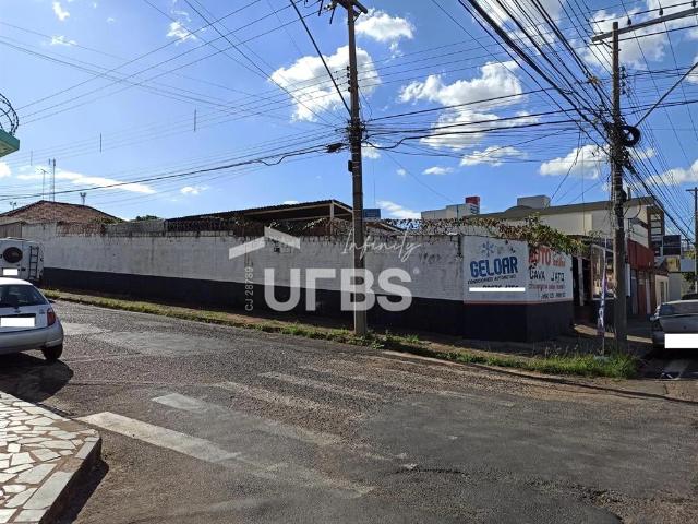 Ponto Comercial venda em Setor Central, Uberlândia