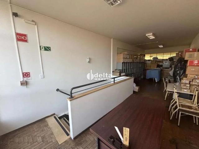 Ponto Comercial venda em Setor Central, Uberlândia