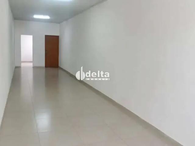 Ponto Comercial venda em Jardim Europa, Uberlândia