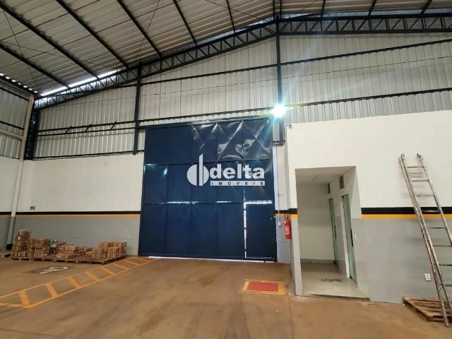 Ponto Comercial venda em Centro Empresarial Leste III, Uberlândia
