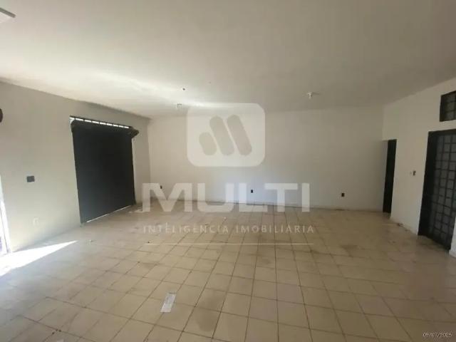Ponto Comercial venda em Região Geográfica Imediata de Uberlândia, Oliveira Fortes
